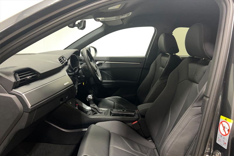 Used Audi Q3 2024 for sale - 78000464: Photo 3