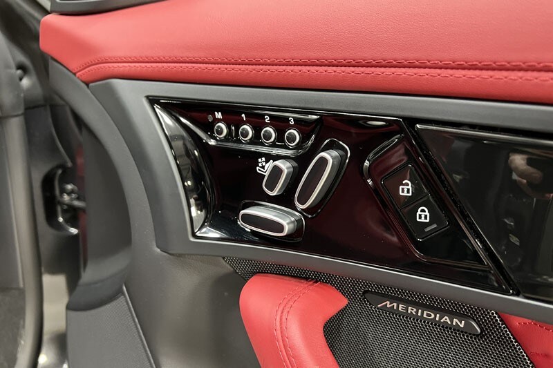 Used Jaguar F-Type 2023 for sale - 76981355: Photo 23