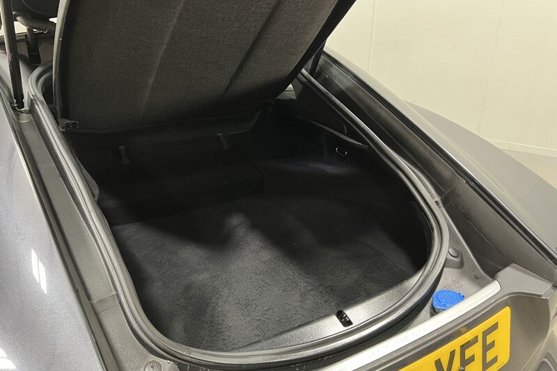 Used Jaguar F-Type 2023 for sale - 76981355: Photo 40