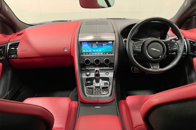 Used Jaguar F-Type 2023 for sale - 76981355: Photo 9