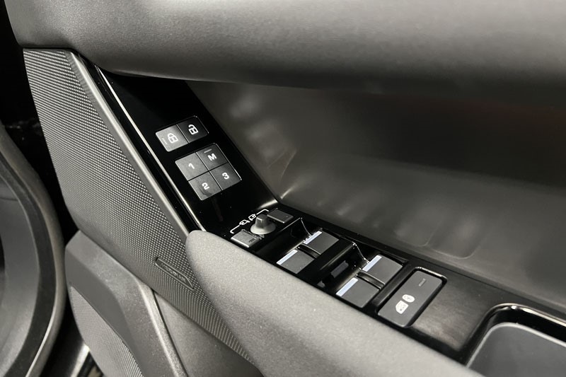 Used Land Rover Range Rover Velar 2024 for sale - 77001351: Photo 22