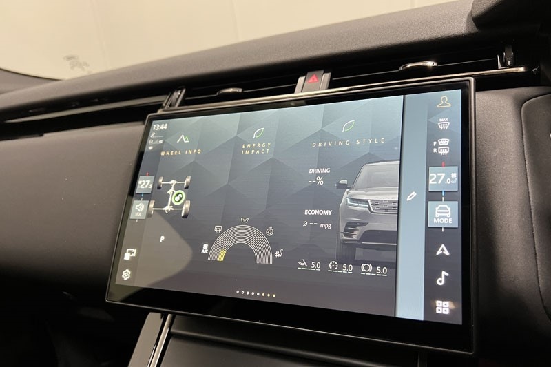 Used Land Rover Range Rover Velar 2024 for sale - 77001351: Photo 33