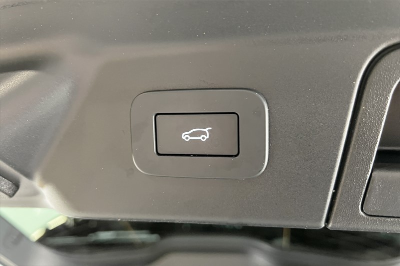 Used Land Rover Range Rover Velar 2024 for sale - 77001351: Photo 42