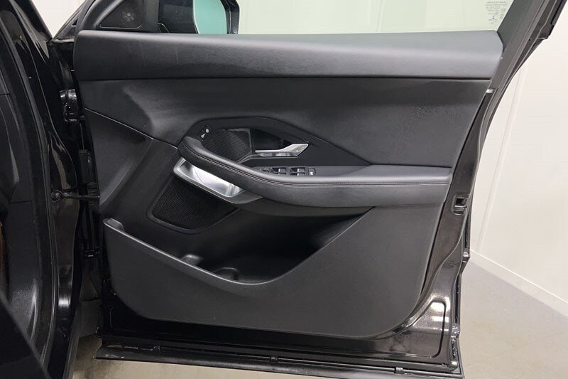Used Jaguar E-Pace 2019 for sale - 76981817: Photo 21