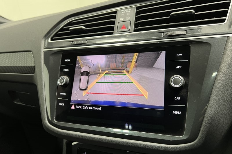 Used Volkswagen Tiguan 2023 for sale - 77001345: Photo 12