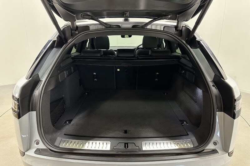 Used Land Rover Range Rover Velar 2025 for sale - 76981692: Photo 10