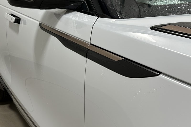 Used Land Rover Range Rover Velar 2025 for sale - 76981692: Photo 20