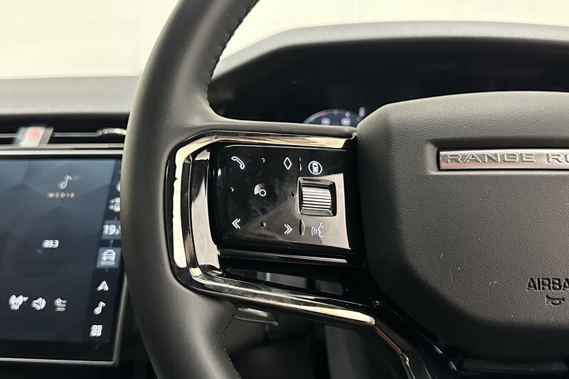 Used Land Rover Range Rover Velar 2025 for sale - 76981692: Photo 28