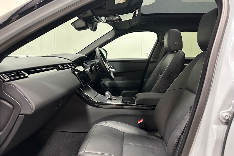 Used Land Rover Range Rover Velar 2025 for sale - 76981692: Photo 3