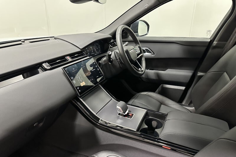 Used Land Rover Range Rover Velar 2025 for sale - 76981692: Photo 37