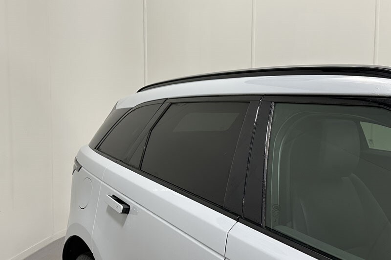 Used Land Rover Range Rover Velar 2025 for sale - 76981692: Photo 48