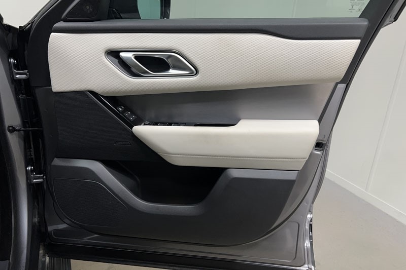 Used Land Rover Range Rover Velar 2023 for sale - 77762966: Photo 21