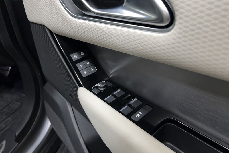 Used Land Rover Range Rover Velar 2023 for sale - 77762966: Photo 23