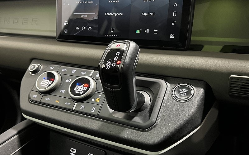 Used Land Rover Defender 2022 for sale - 76981815: Photo 13