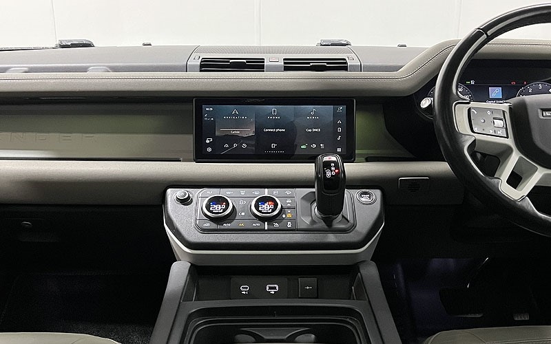 Used Land Rover Defender 2022 for sale - 76981815: Photo 14