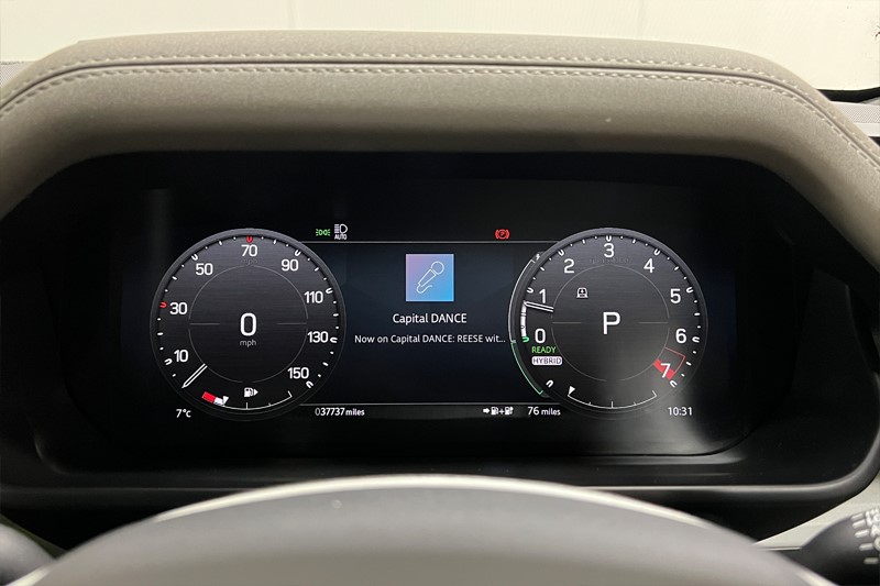 Used Land Rover Defender 2022 for sale - 76981815: Photo 16