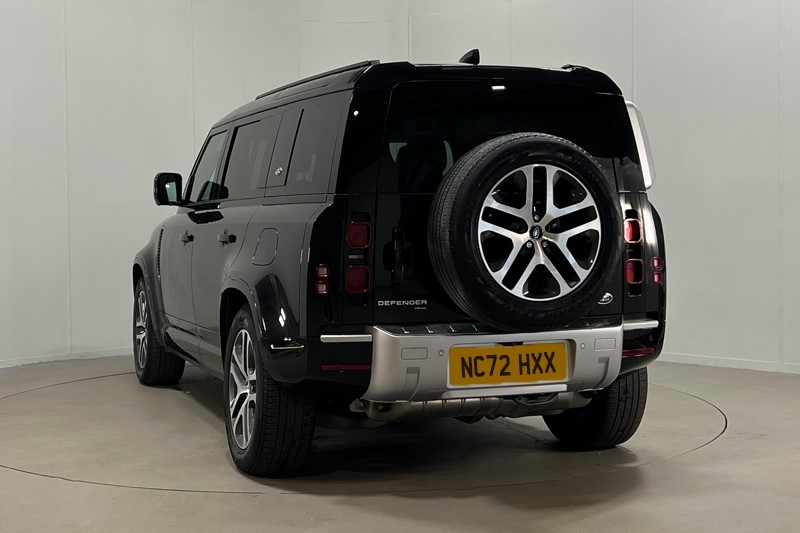 Used Land Rover Defender 2022 for sale - 76981815: Photo 2