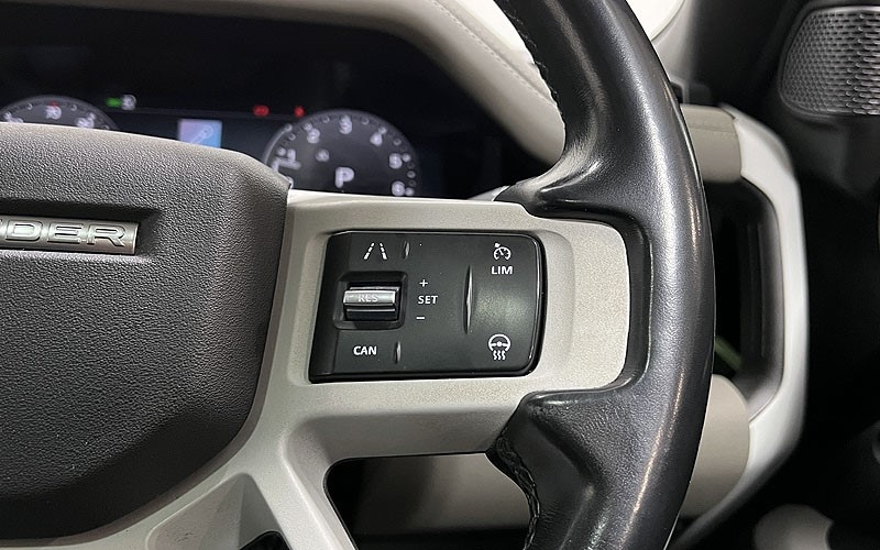 Used Land Rover Defender 2022 for sale - 76981815: Photo 30