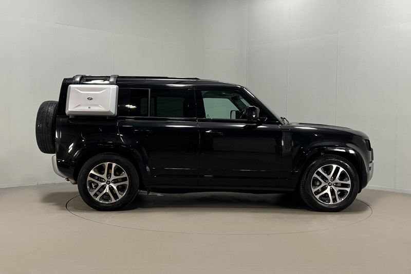 Used Land Rover Defender 2022 for sale - 76981815: Photo 5