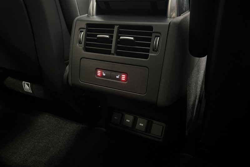 Used Land Rover Discovery 2023 for sale - 77762929: Photo 18