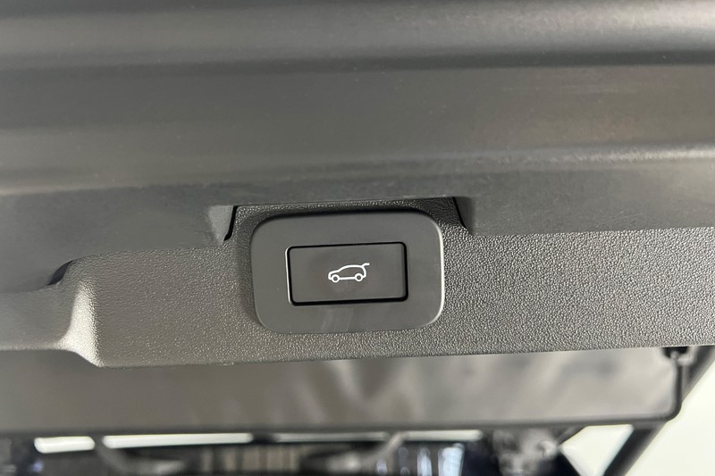 Used Land Rover Discovery 2023 for sale - 77762929: Photo 49