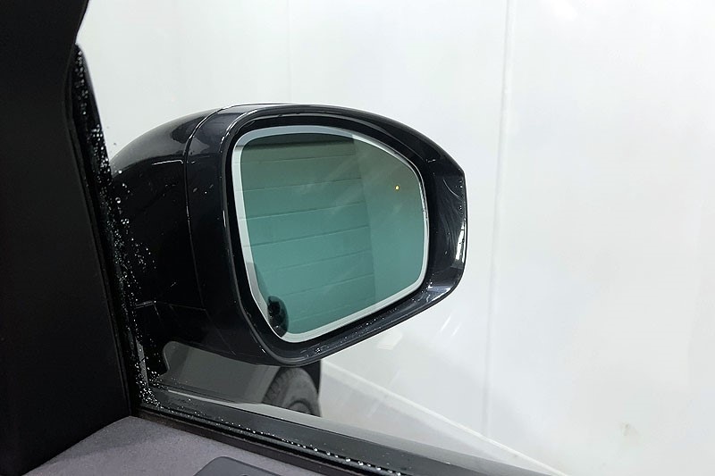 Used Land Rover Discovery 2023 for sale - 77300569: Photo 32