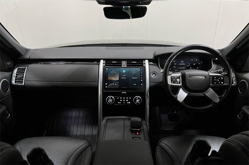 Used Land Rover Discovery 2023 for sale - 77300569: Photo 9