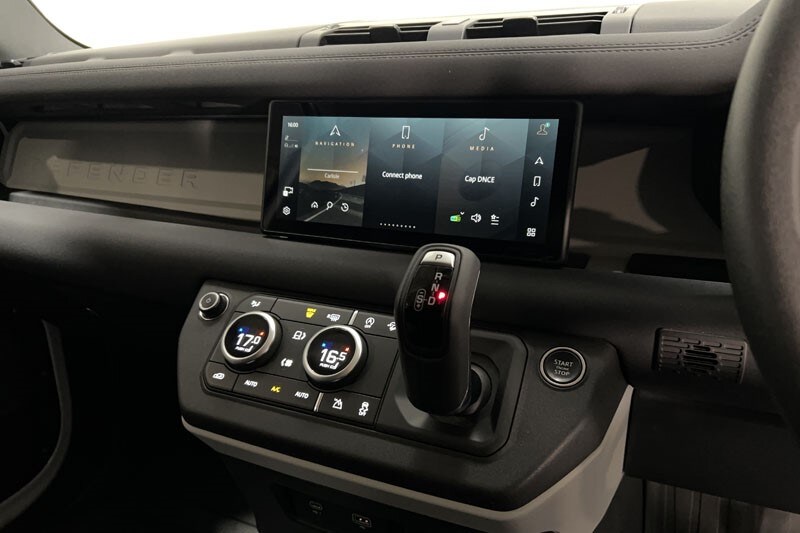 Used Land Rover Defender 2023 for sale - 77877751: Photo 13