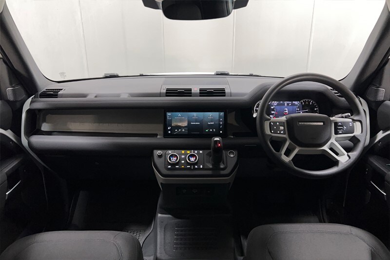 Used Land Rover Defender 2023 for sale - 77877751: Photo 9