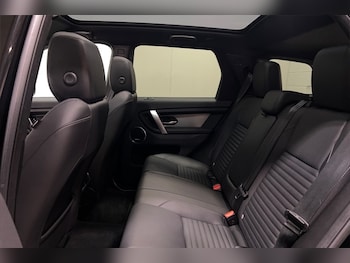Used Land Rover Discovery Sport 2024 for sale - 76981792: Photo