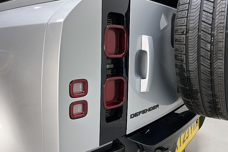 Used Land Rover Defender 2023 for sale - 77179612: Photo 19