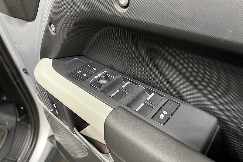 Used Land Rover Defender 2023 for sale - 77179612: Photo 22