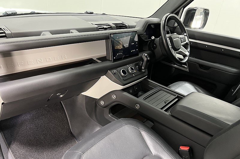 Used Land Rover Defender 2023 for sale - 77179612: Photo 42