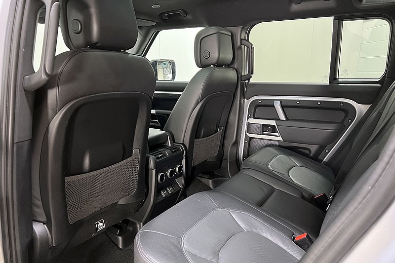 Used Land Rover Defender 2023 for sale - 77179612: Photo 44