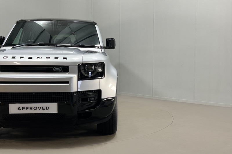 Used Land Rover Defender 2023 for sale - 77179612: Photo 56