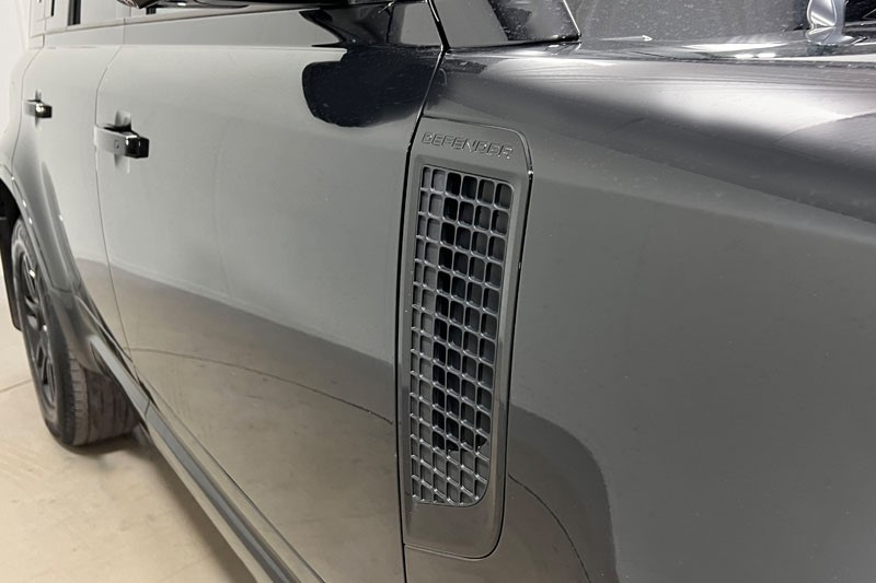 Used Land Rover Defender 2023 for sale - 77848234: Photo 20