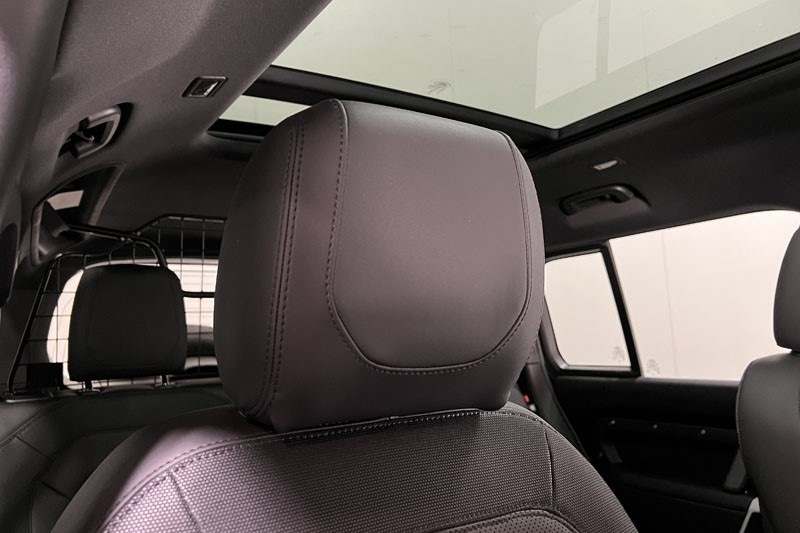 Used Land Rover Defender 2023 for sale - 77848234: Photo 28