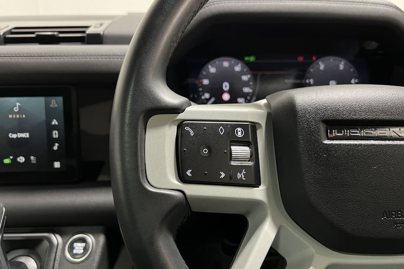 Used Land Rover Defender 2023 for sale - 77848234: Photo 29