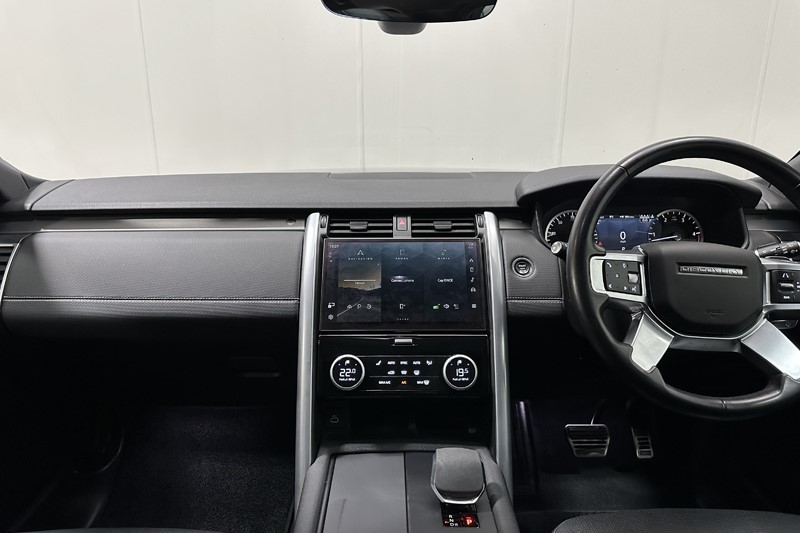 Used Land Rover Discovery 2023 for sale - 78108909: Photo 15