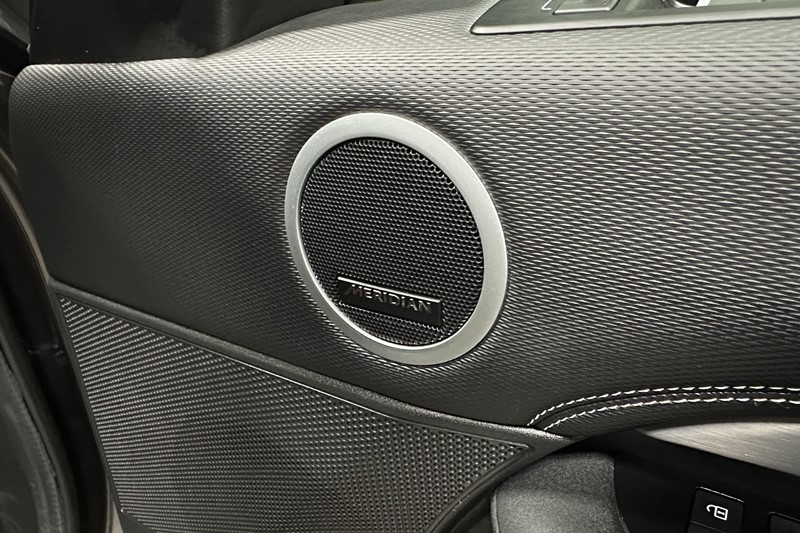 Used Land Rover Discovery 2023 for sale - 78108909: Photo 26