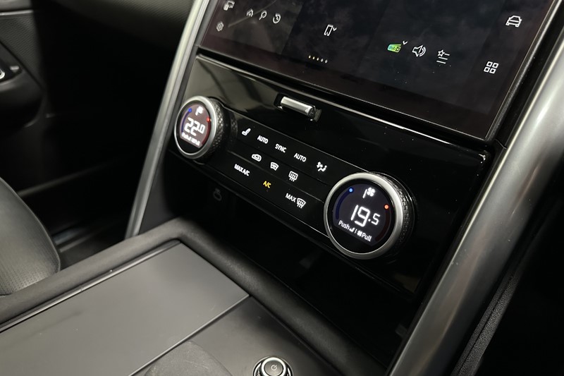 Used Land Rover Discovery 2023 for sale - 78108909: Photo 33