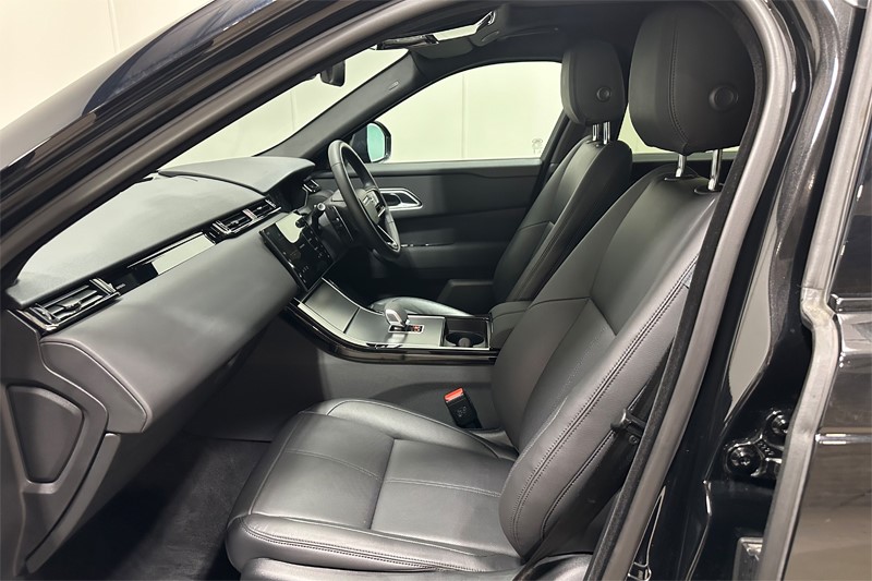 Used Land Rover Range Rover Velar 2024 for sale - 78042254: Photo 3