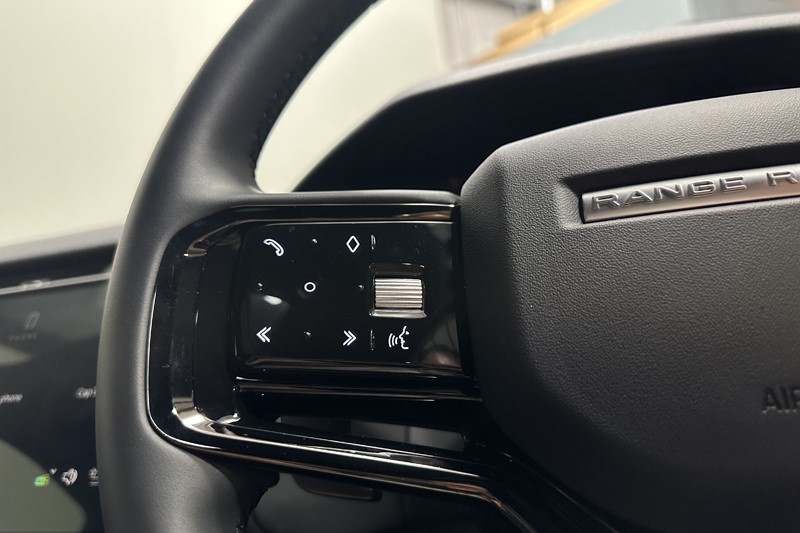 Used Land Rover Range Rover Velar 2024 for sale - 78042254: Photo 30