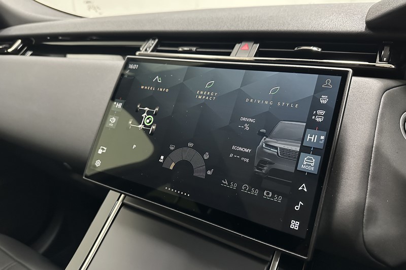 Used Land Rover Range Rover Velar 2024 for sale - 78042254: Photo 33