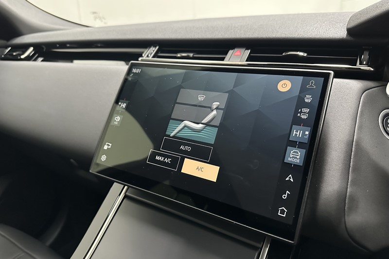 Used Land Rover Range Rover Velar 2024 for sale - 78042254: Photo 36