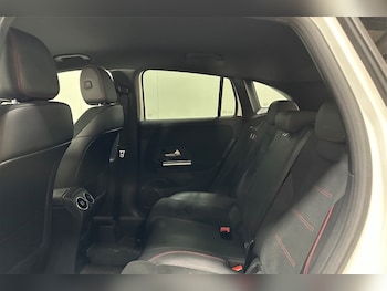 Used Mercedes-Benz GLA 2021 for sale - 78370579: Photo