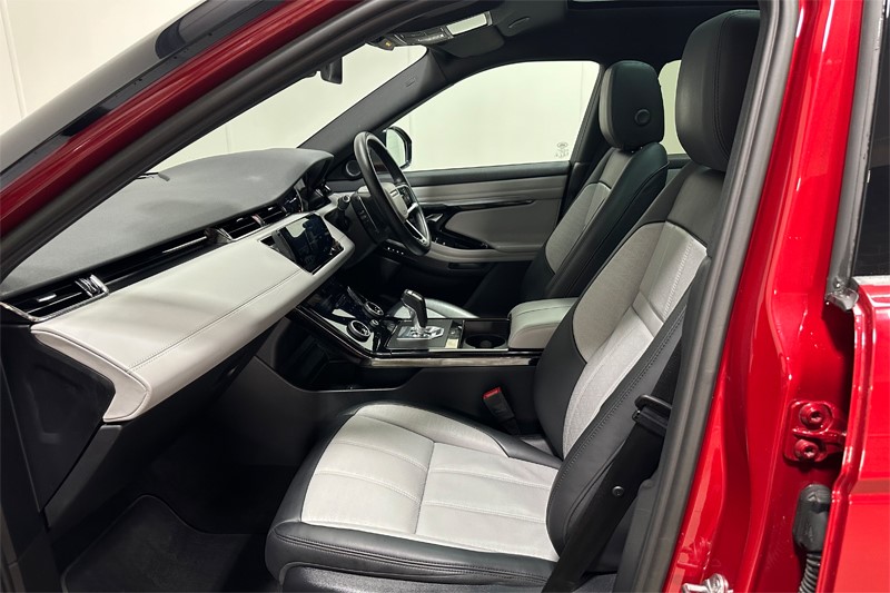 Used Land Rover Range Rover Evoque 2022 for sale - 77915597: Photo 3