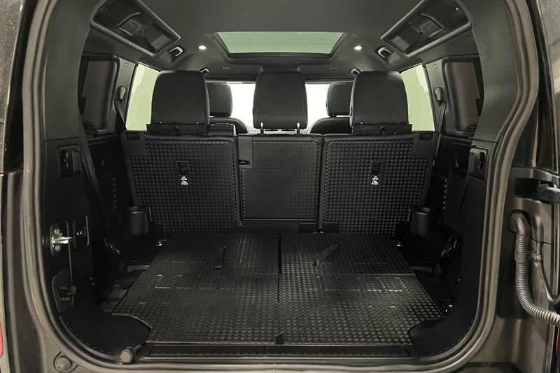 Used Land Rover Defender 2023 for sale - 77036187: Photo 10