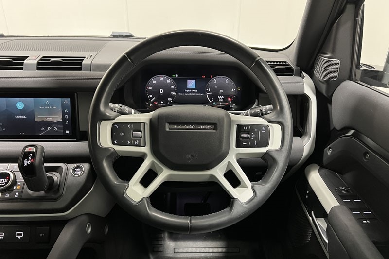 Used Land Rover Defender 2023 for sale - 77036187: Photo 15