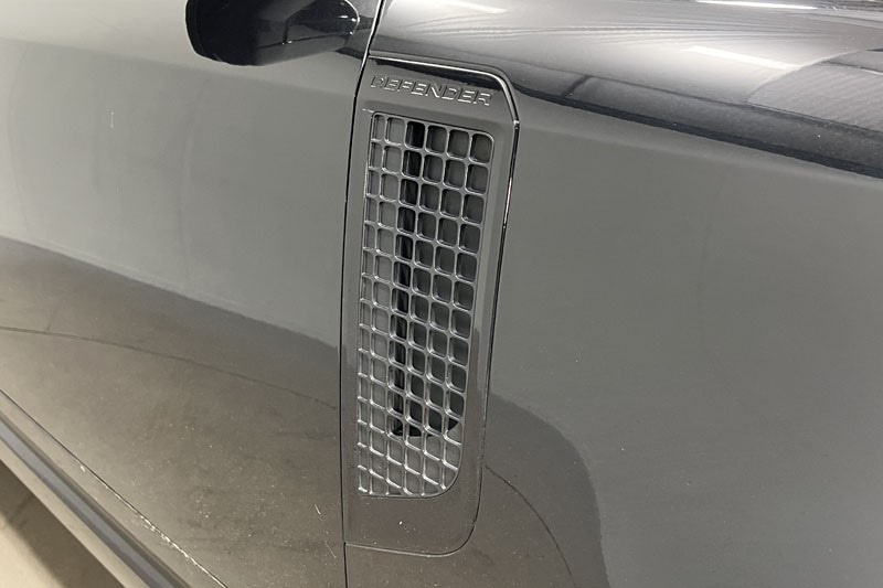 Used Land Rover Defender 2023 for sale - 77036187: Photo 20